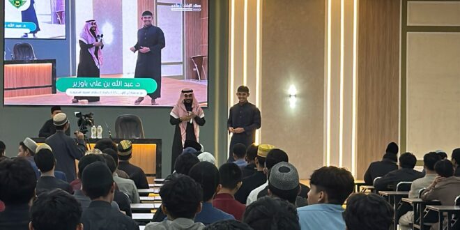 Direktur Eksekutif Iqro Al-Arabiya Bagikan Strategi Kuliah di Arab Saudi kepada Santri Al Irsyad
